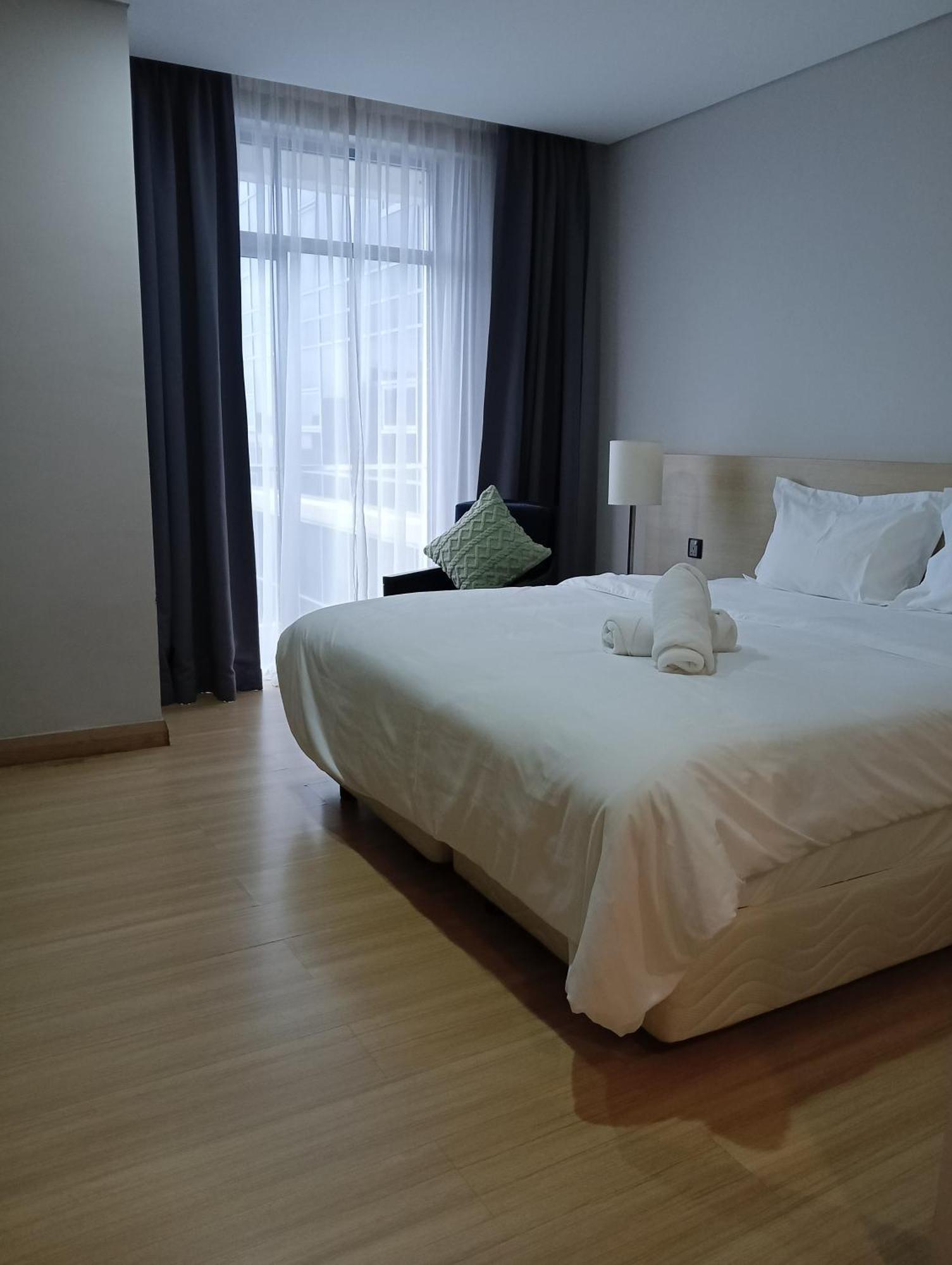 The Straits Suites By Ciconia Malacca エクステリア 写真