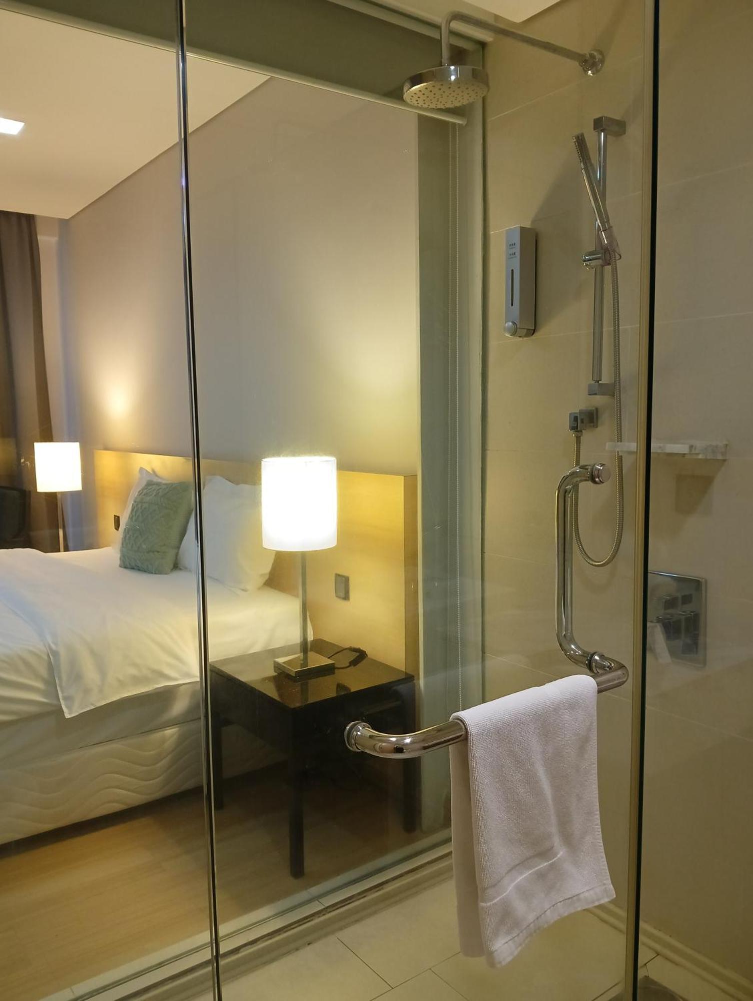 The Straits Suites By Ciconia Malacca エクステリア 写真