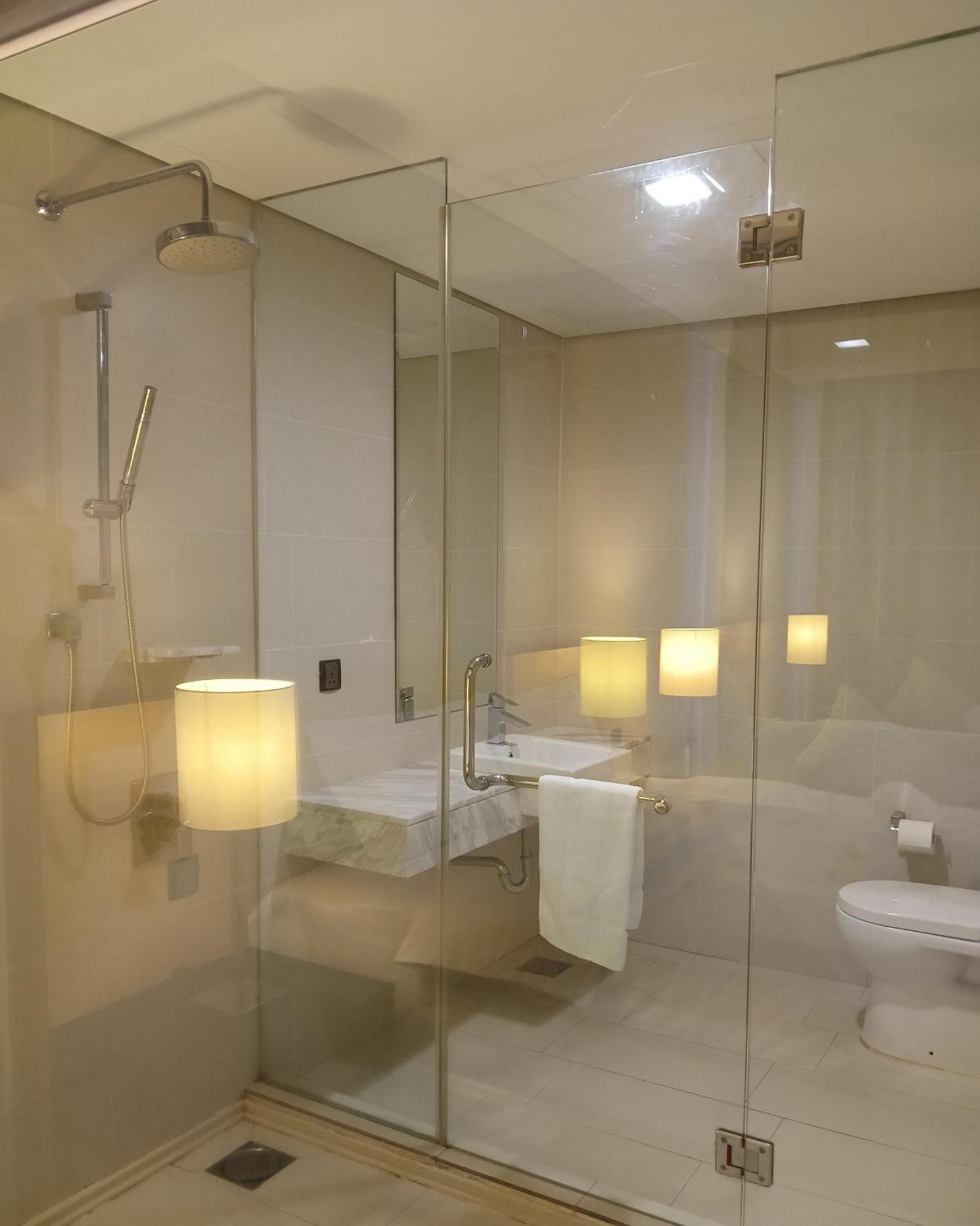 The Straits Suites By Ciconia Malacca エクステリア 写真